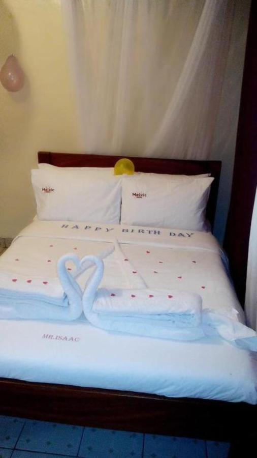 קיסומו Melvic Hotel מראה חיצוני תמונה